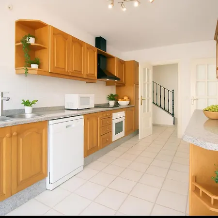 9 La Alzambra-puerto Banus * Marbella