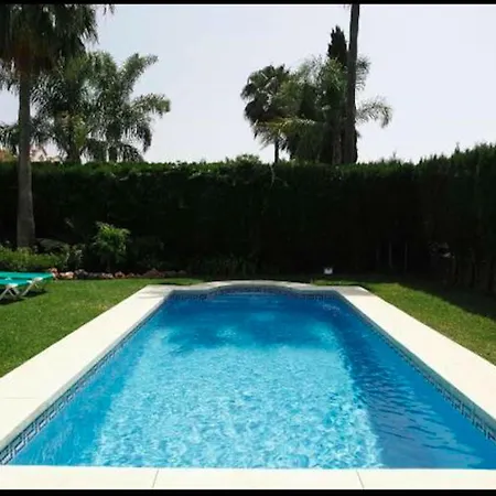 Vila 9 La Alzambra-puerto Banus *