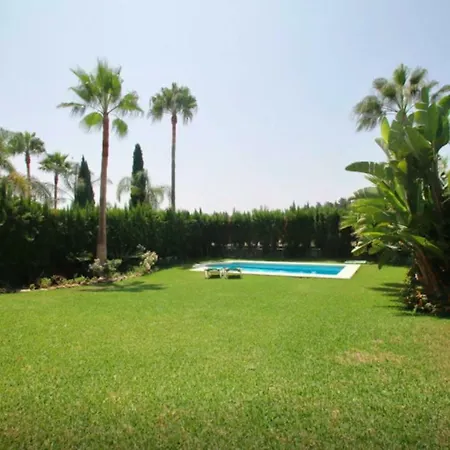 Villa 9 La Alzambra-puerto Banus *