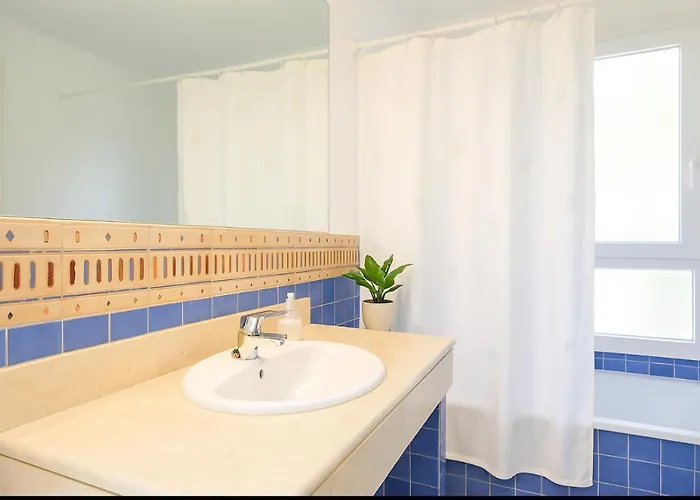 9 La Alzambra-puerto Banus Marbella