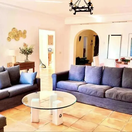 9 La Alzambra-puerto Banus * מארבלה