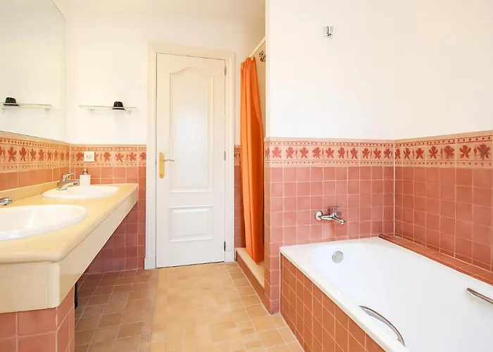 וילה 9 La Alzambra-puerto Banus *